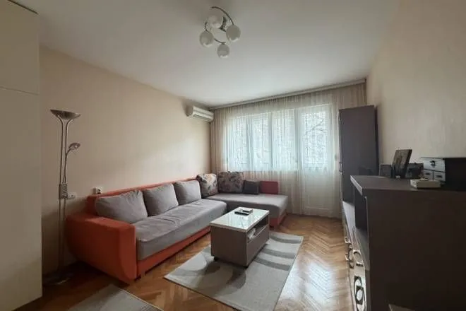 Sale, two bedroom apartment, 51m², Karaburma, Palilula Sve Podlokacije