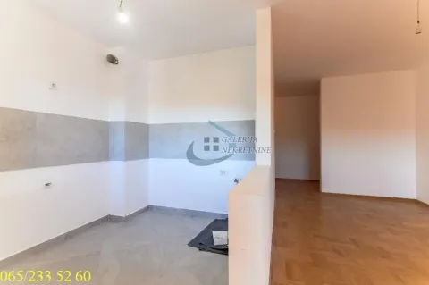 Prodaja, trosoban stan, 65m², Kluz, Zvezdara Sve Podlokacije - image 8