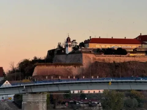 Rent, office space, 136m², Kej, Novi Sad Sve Podlokacije - image 17