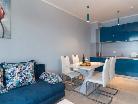 Prodaja, jednosoban stan, 56m², Budva, Crna Gora - image 13