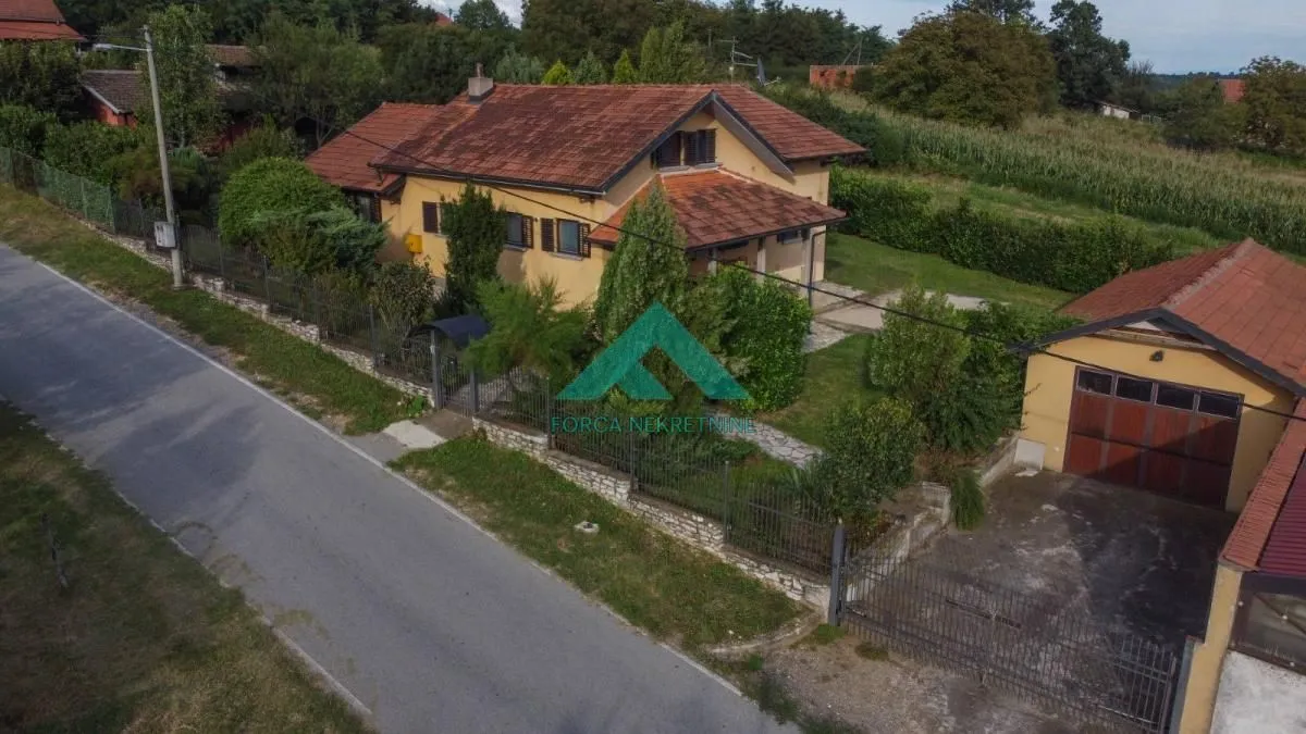 Prodaja, kuća, 212m², Mladenovac, Beograd