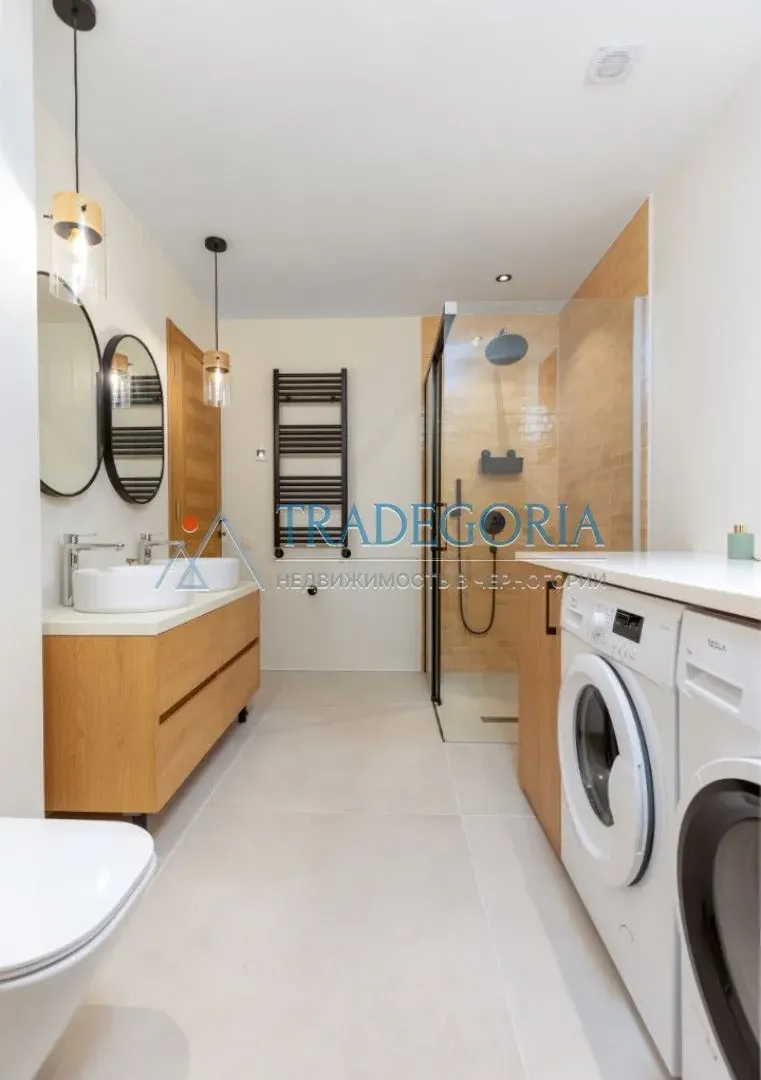 Prodaja, kuća, 170m², Škaljari, Kotor