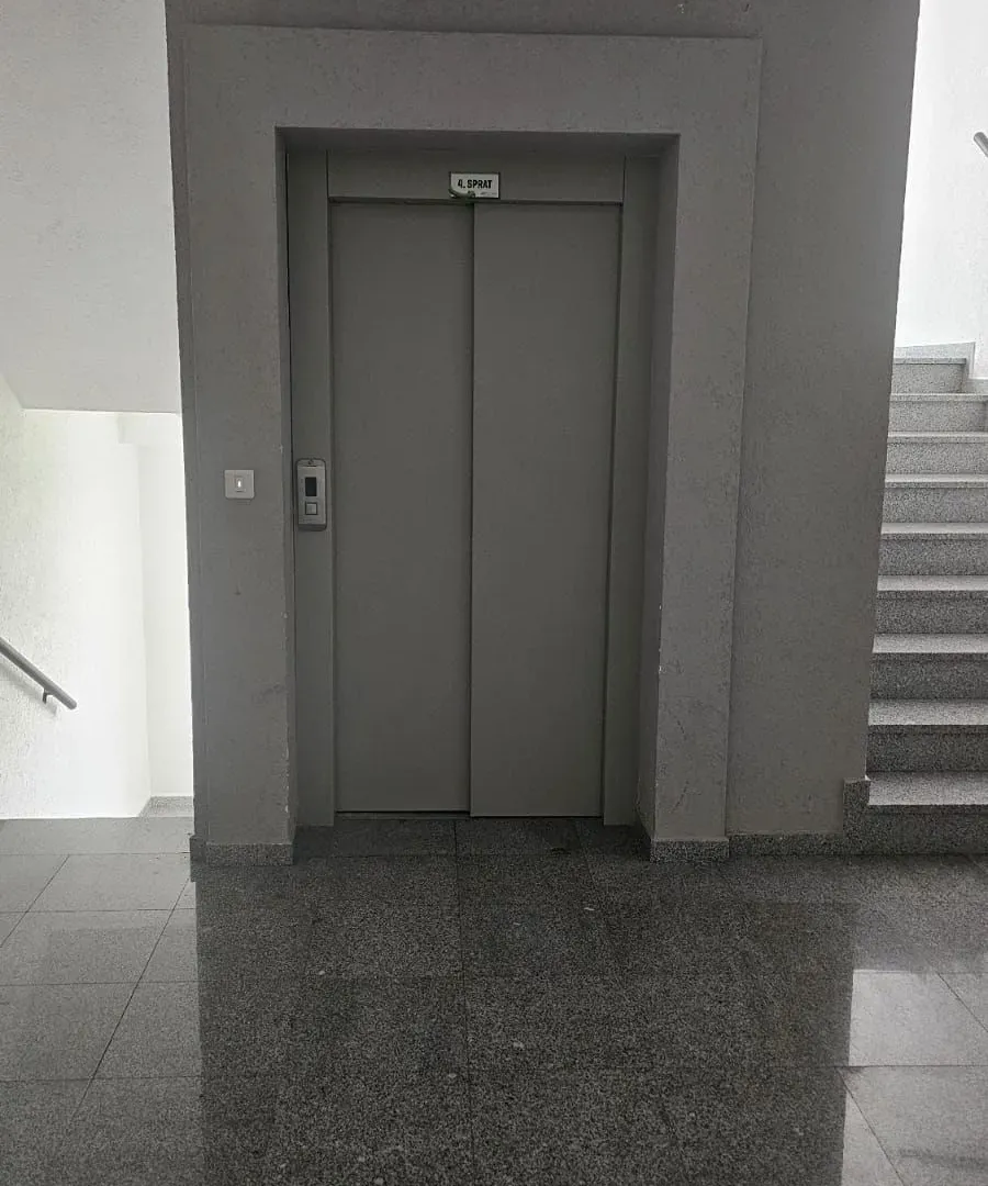 Sale, two bedroom apartment, 67m², Stari Aerodrom, Podgorica