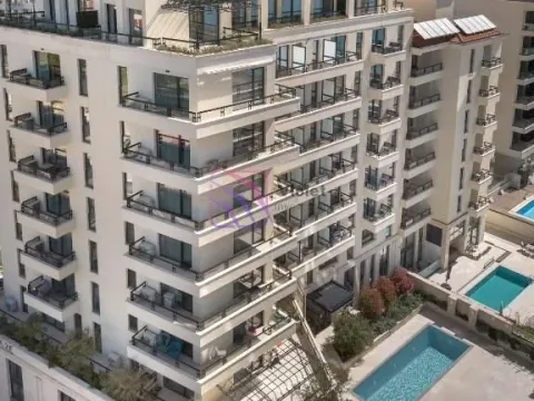 Sale, studio apartment, 27m², Bečići, Budva - image 1