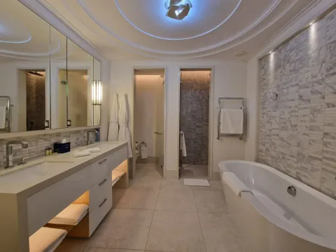 Sale, one bedroom apartment, 80m², Tivat, Crna Gora - image 22