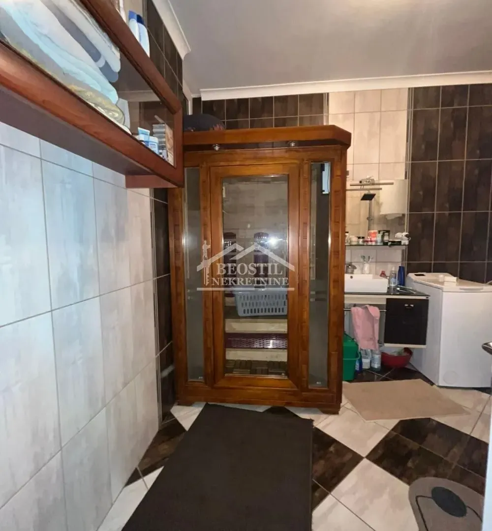Prodaja, trosoban stan, 115m², Centar, Smederevo