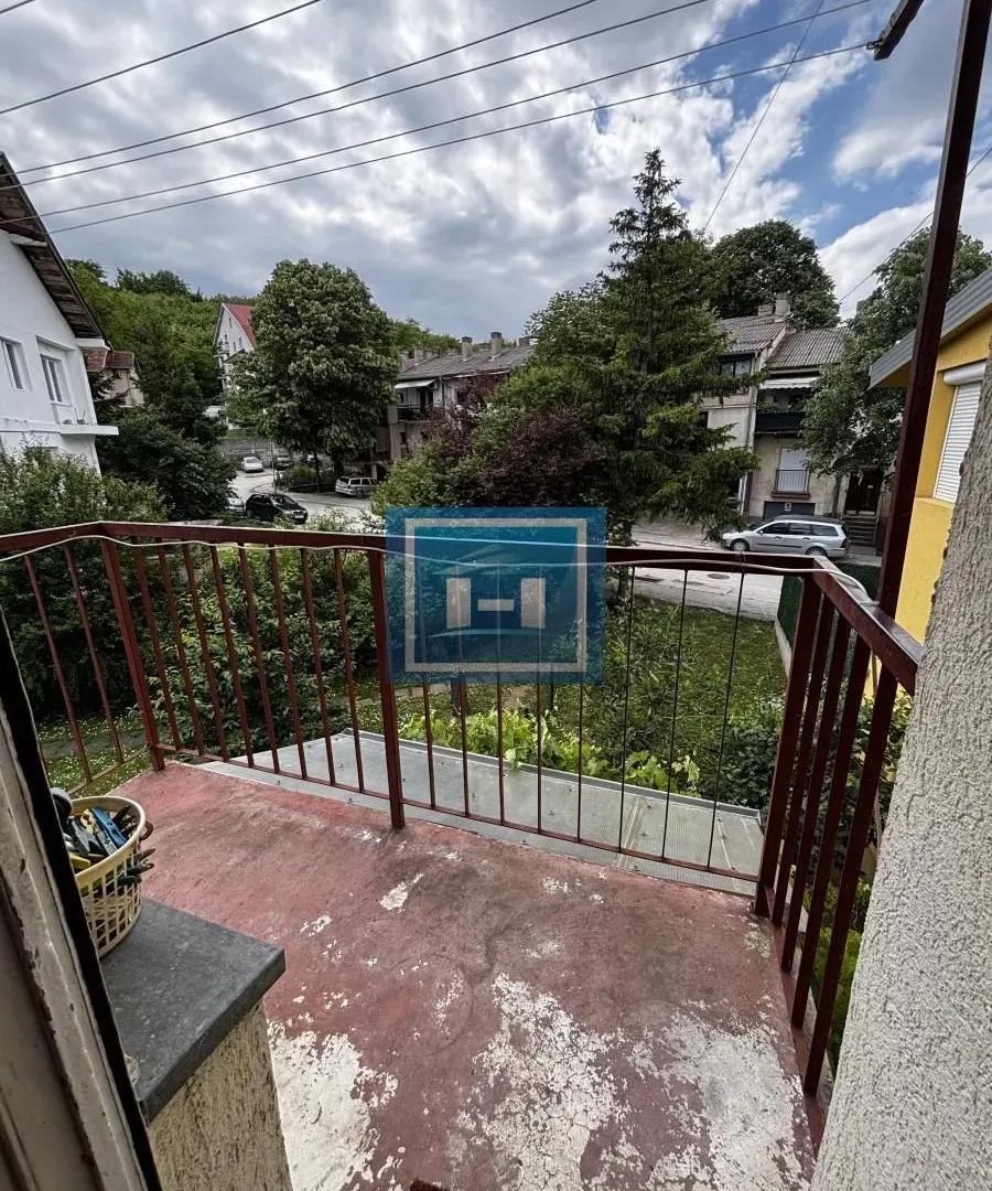 Prodaja, četvorosoban stan, 102m², Strelište, Jagodina