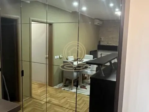 Izdavanje, trosoban stan, 52m², Mirijevo Sve Podlokacije, Beograd - image 14