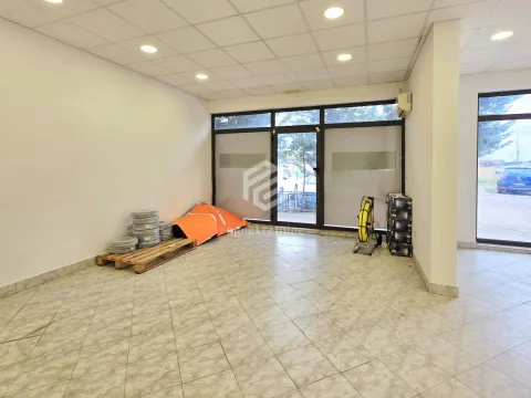 Rent, office space, 75m², Stari Aerodrom, Podgorica - image 8