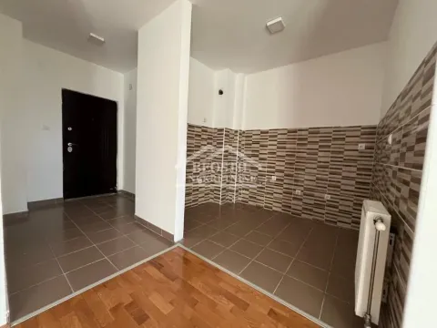 Prodaja, dvosoban stan, 49m², Centar, Smederevo - image 3