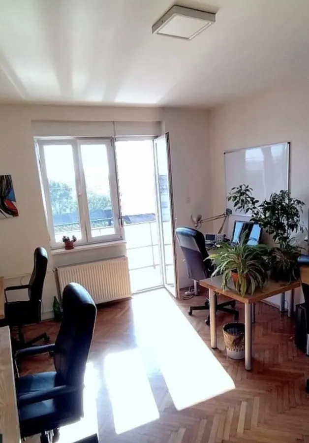 Prodaja, trosoban stan, 74m², Centar, Novi Sad