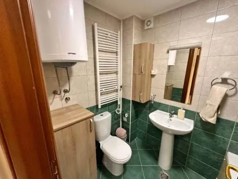 Prodaja, dvosoban stan, 92m², City Kvart, Podgorica - image 9