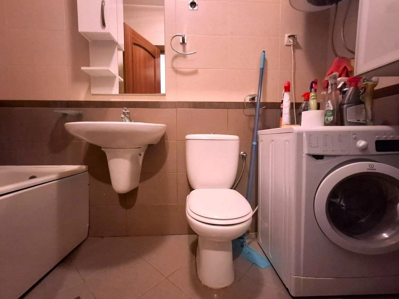Rent, apartment, 60m², Stari Aerodrom, Podgorica