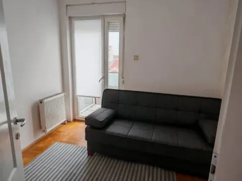 Izdavanje, jednosoban stan, 43m², Centar, Novi Sad - image 4