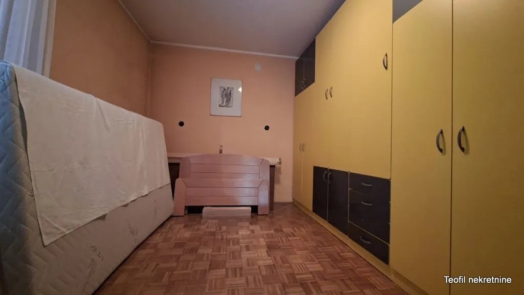 Sale, three bedroom apartment, 92m², Kanarevo Brdo, Beograd