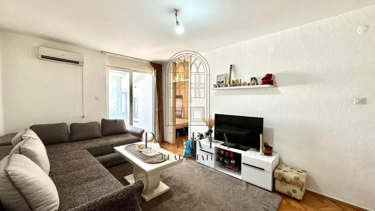 Sale, one bedroom apartment, 55m², Stari Aerodrom, Podgorica