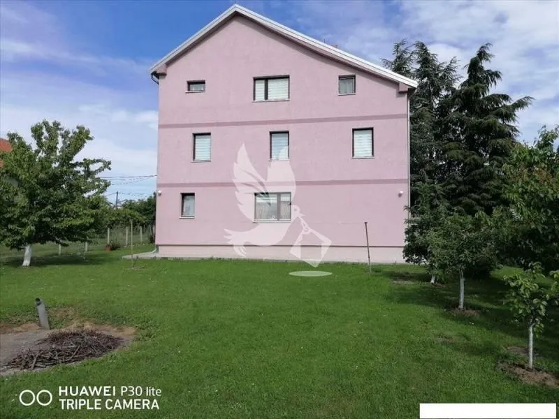 Prodaja, kuća, 275m², Sopot, Beograd