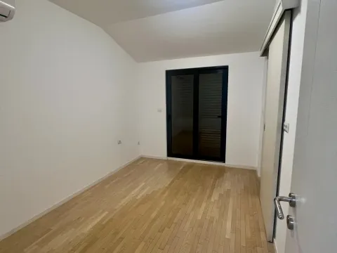 Rent, three bedroom apartment, 78m², Nova Dalmatinska, Podgorica - image 6