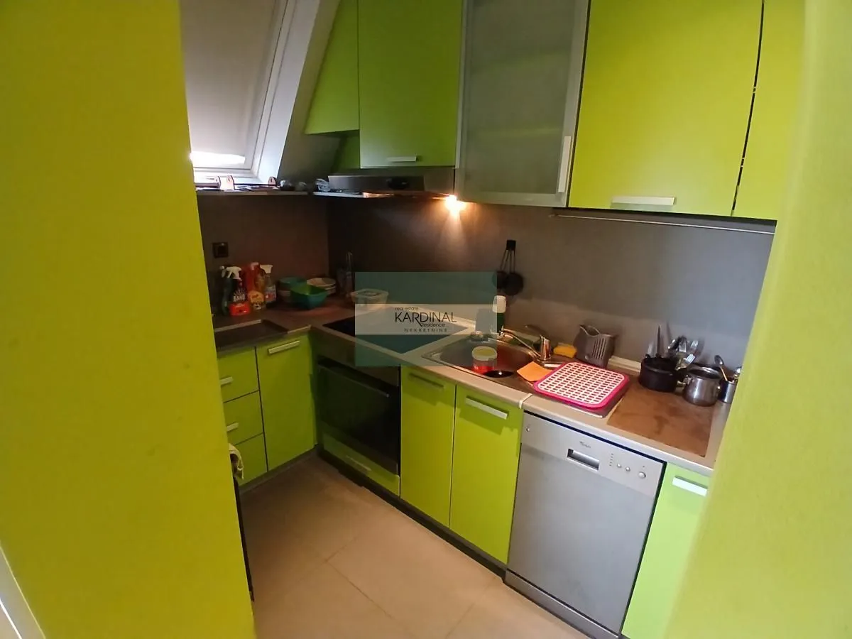 Prodaja, dvosoban stan, 53m², Centar, Jagodina