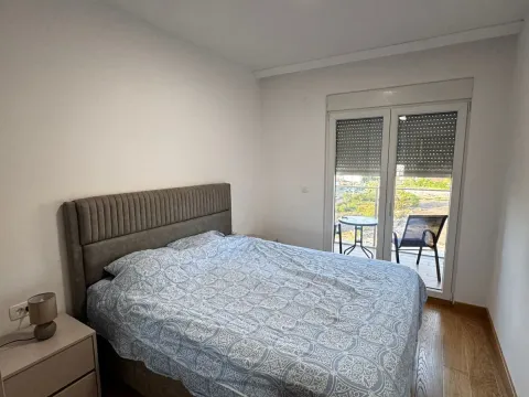 Prodaja, dvosoban stan, 72m², New City, Podgorica - image 11