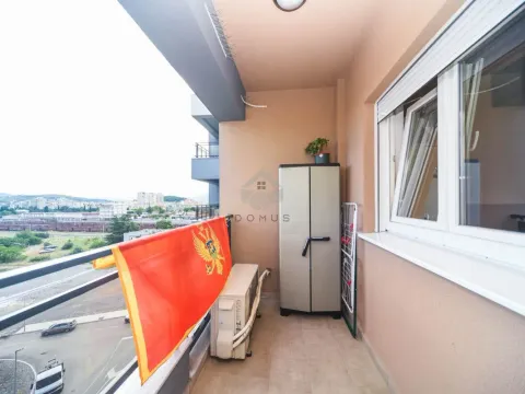 Rent, one bedroom apartment, 45m², Stari Aerodrom, Podgorica - image 11