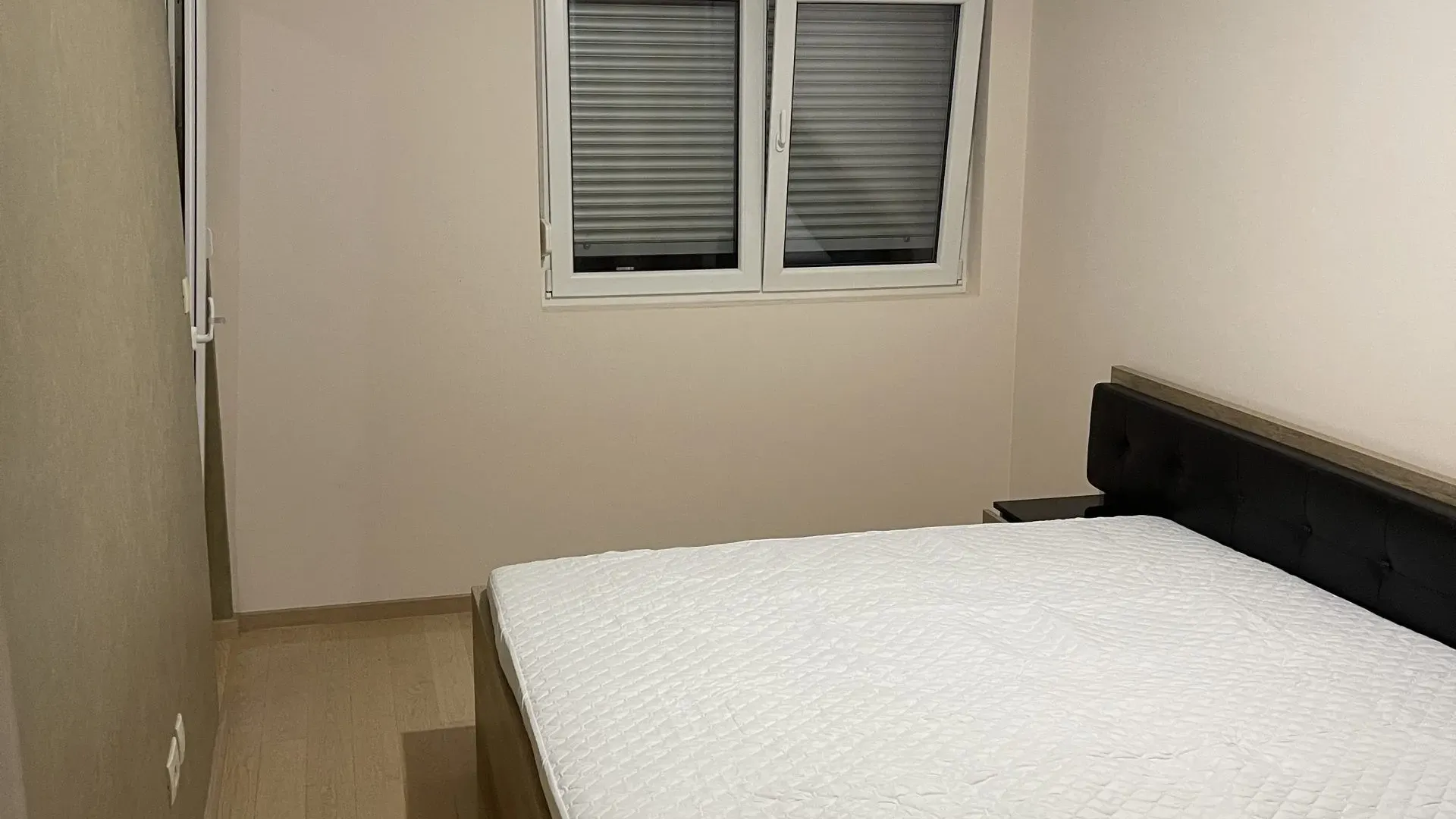 Izdavanje, dvosoban stan, 100m², City Kvart, Podgorica