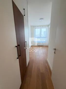 Rent, office space, 79m², Savski Venac, Beograd - image 2