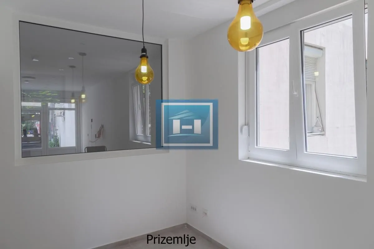 Sale, apartment, 221m², Stari Grad, Beograd