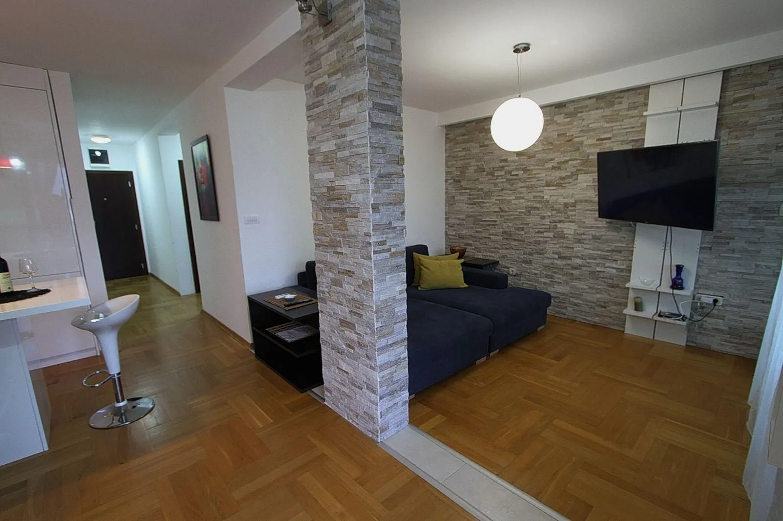 Rent, two bedroom apartment, 70m², Budva, Crna Gora