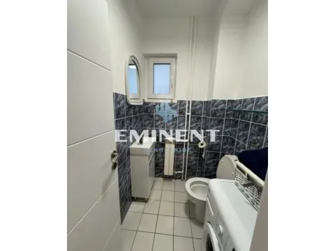 Izdavanje, četvorosoban stan, 120m², Savski Venac, Beograd - image 18