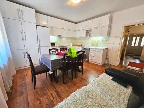 Izdavanje, četvorosoban stan, 85m², Apelovac, Niš - image 5