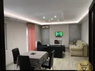 Izdavanje, kuća, 160m², Surčin, Beograd - image 5