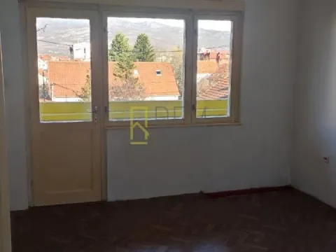 Prodaja, dvosoban stan, 80m², Nikšić, Crna Gora - image 2