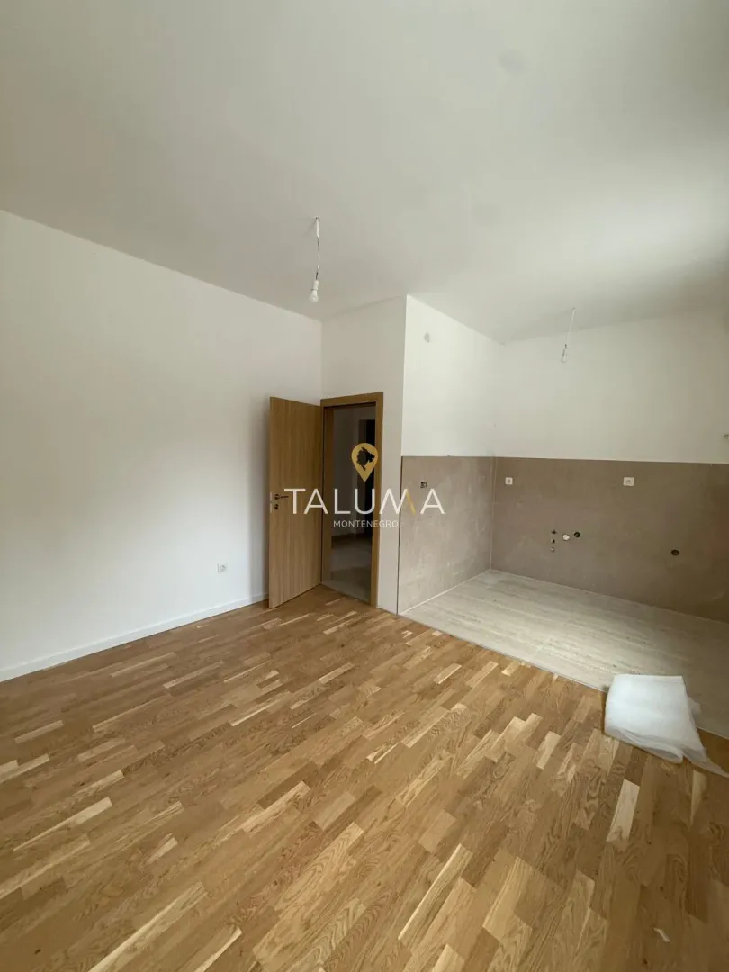 Prodaja, jednosoban stan, 33m², Zagorič, Podgorica