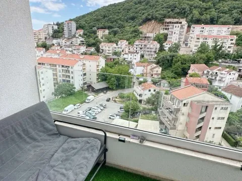 Prodaja, trosoban stan, 107m², Budva, Crna Gora - image 6