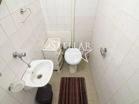 Prodaja, dvosoban stan, 67m², Blok 5, Podgorica - image 10