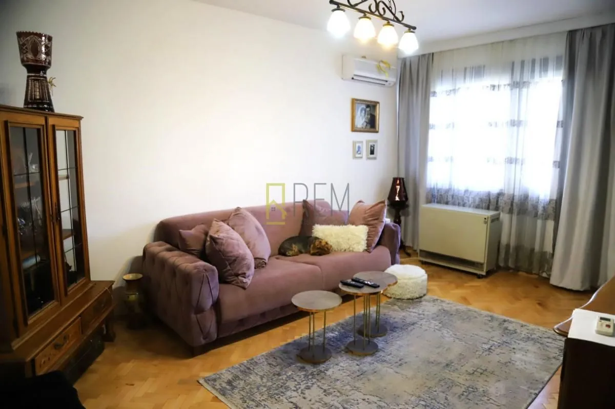 Prodaja, trosoban stan, 120m², Tuški Put, Podgorica