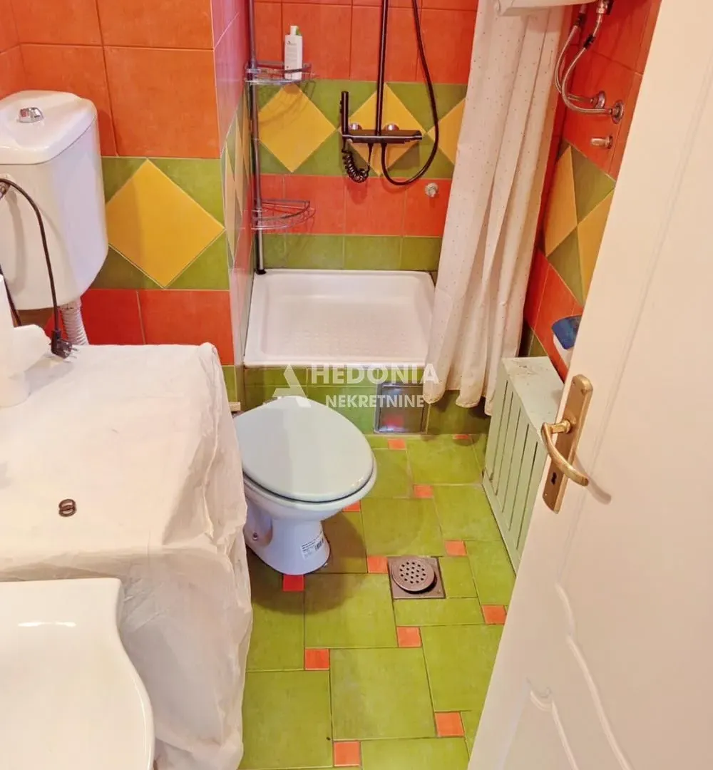 Izdavanje, dvosoban stan, 50m², Kalemegdan, Beograd