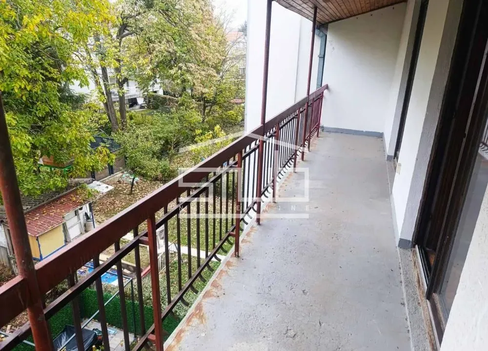 Prodaja, trosoban stan, 75m², Cerak, Beograd