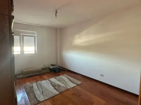 Izdavanje, dvosoban stan, 70m², Zabjelo, Podgorica - image 6