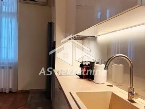 Rent, two bedroom apartment, 60m², Stari Grad, Beograd - image 7