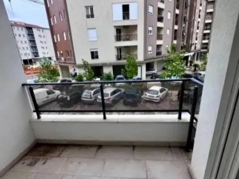 Prodaja, jednosoban stan, 45m², Zabjelo, Podgorica - image 7