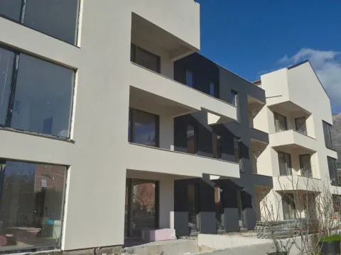 Prodaja, jednosoban stan, 51m², Radanovići, Kotor - image 5