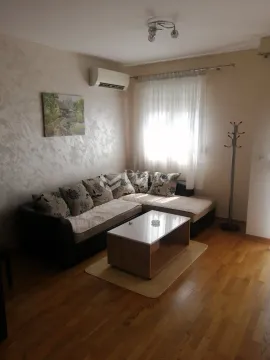 Rent, one bedroom apartment, 42m², City Kvart, Podgorica - image 2