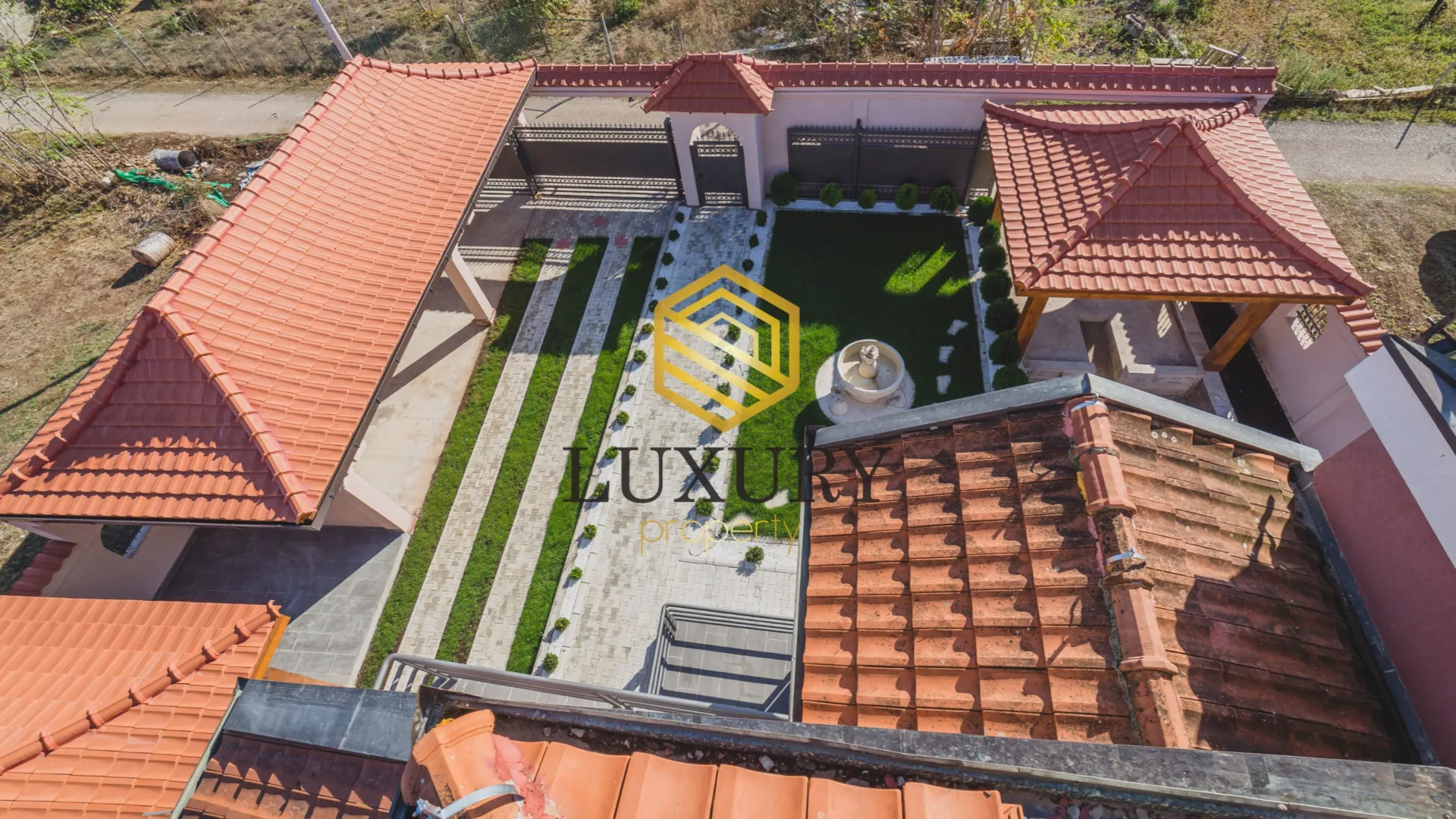 Prodaja, kuća, 200m², Donji Kokoti, Podgorica