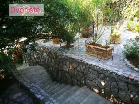 Prodaja, kuća, 66m², Sutomore, Bar - image 14