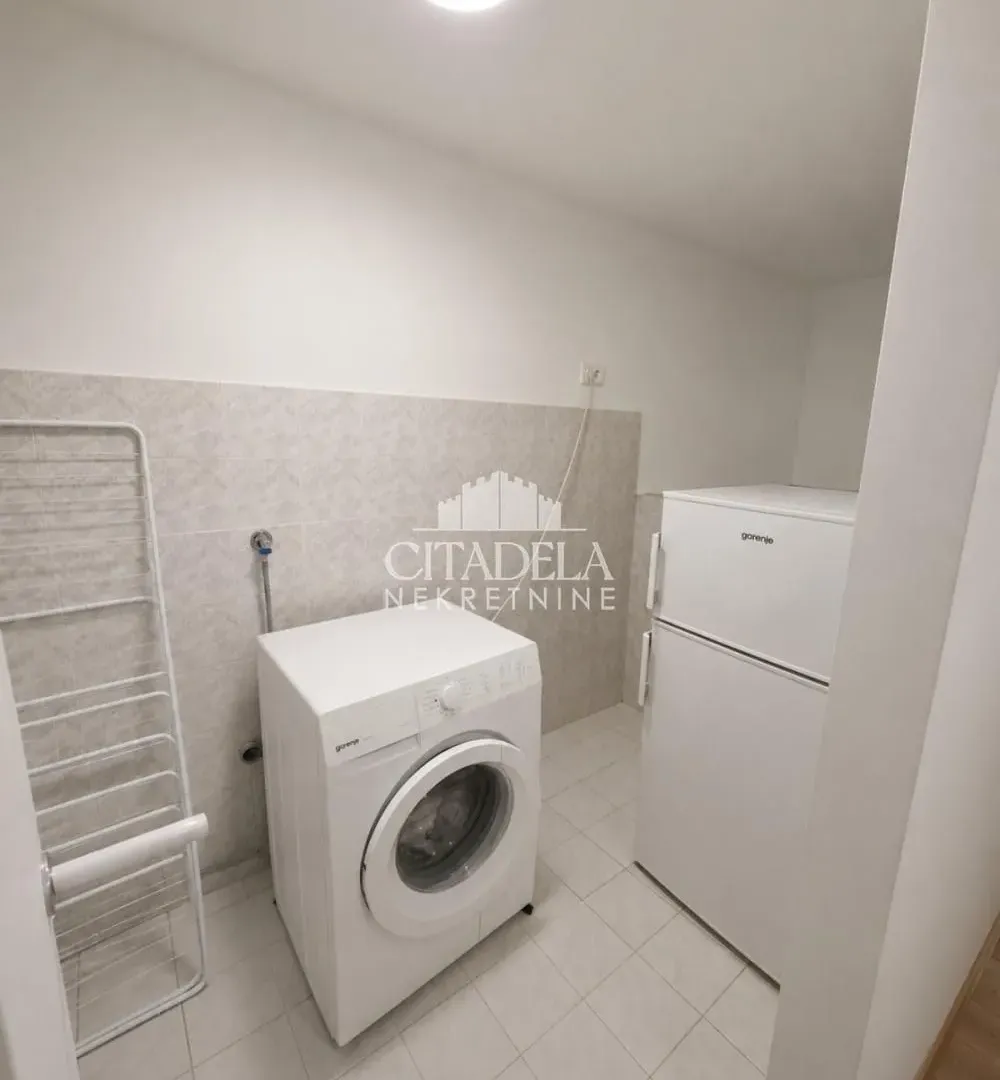 Prodaja, jednosoban stan, 26m², Savski Venac, Beograd