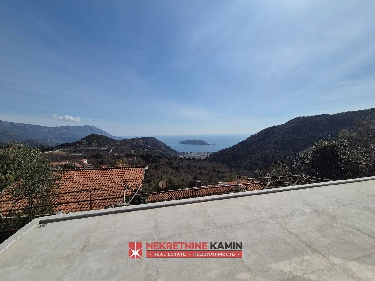 Sale, house, 210m², Markovići, Budva