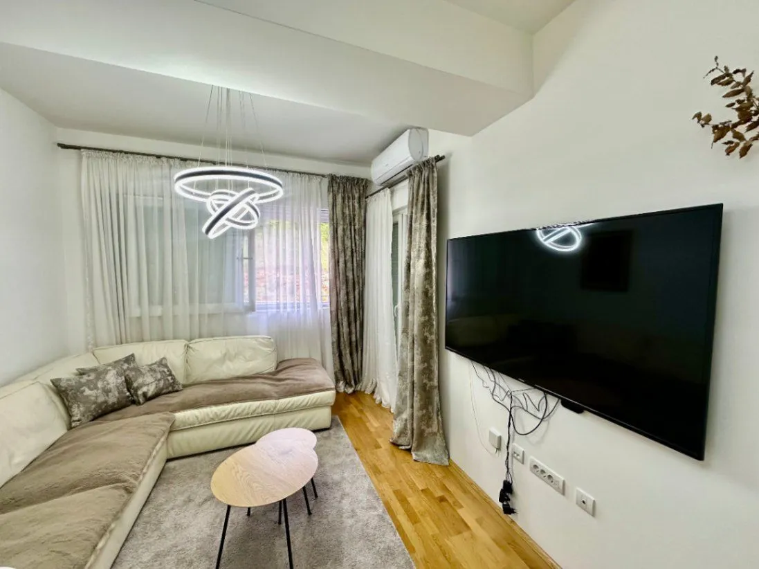 Izdavanje, jednosoban stan, 45m², Zabjelo, Podgorica