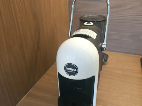 Rent, one bedroom apartment, 62m², Bečići, Budva - image 13